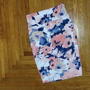 Multi floral pencil skirt size M